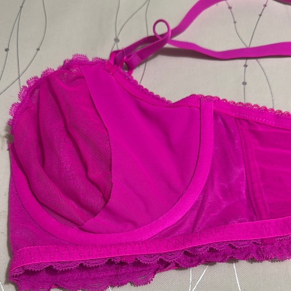 Auden Pink Wireless Bralette with Scalloped Trim - Picture 6 of 7